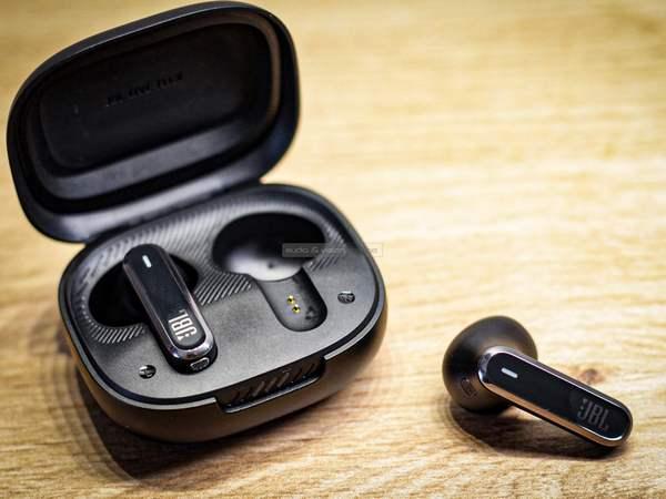 JBL Live Flex TWS Bluetooth fülhallgató