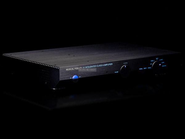 Musical Fidelity A1 sztereó erősítő